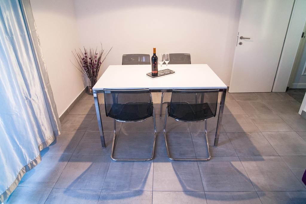 Apartment Ema 罗戈兹尼察 外观 照片